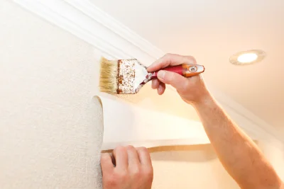Pose de papier peint à Sept-Sorts — revêtements muraux et toiles de verre